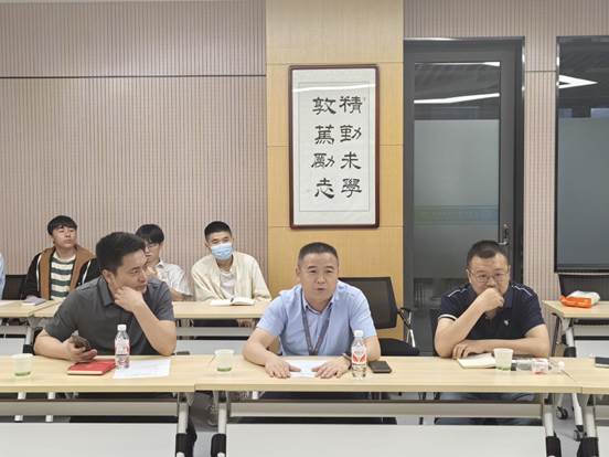 53dd9e855fa2e185ad2f2c1f5a40433